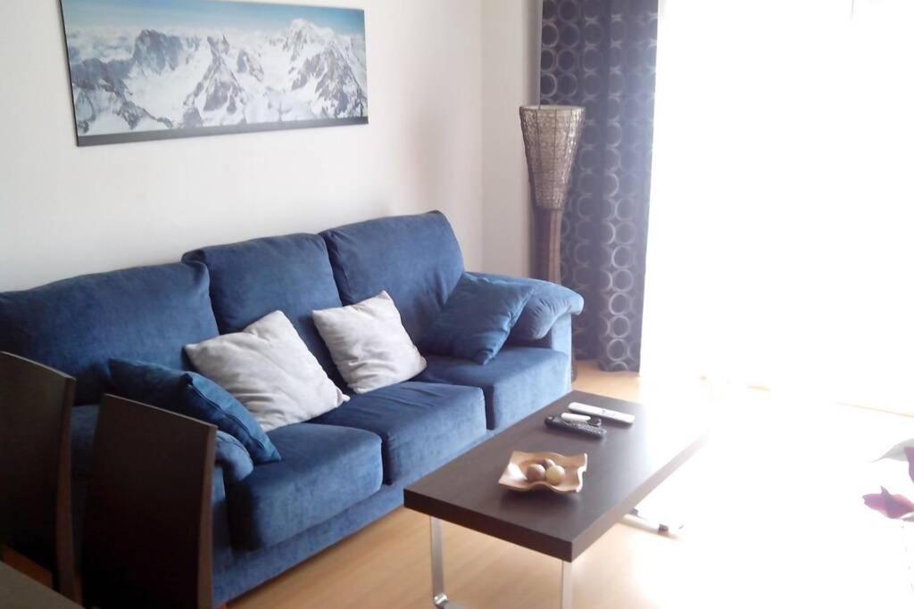Bonito apartamento de 3 hab. con jardín Rosas Exterior foto